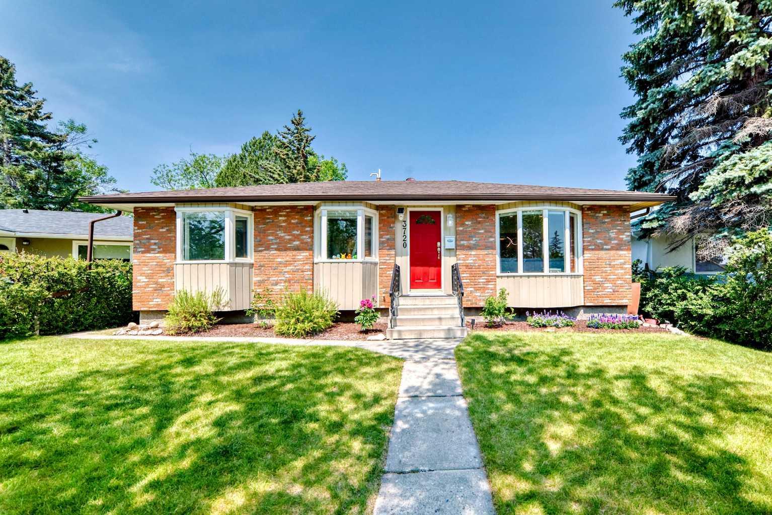 36 Avenue Sw Unit 3720, Calgary, AB T3E 1C5
