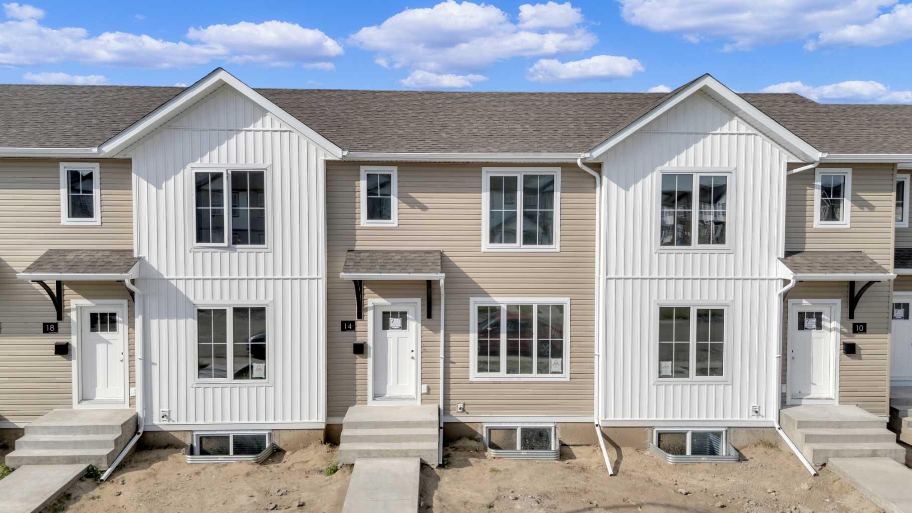 14 Anna Close, Blackfalds, AB T4M 0N1
