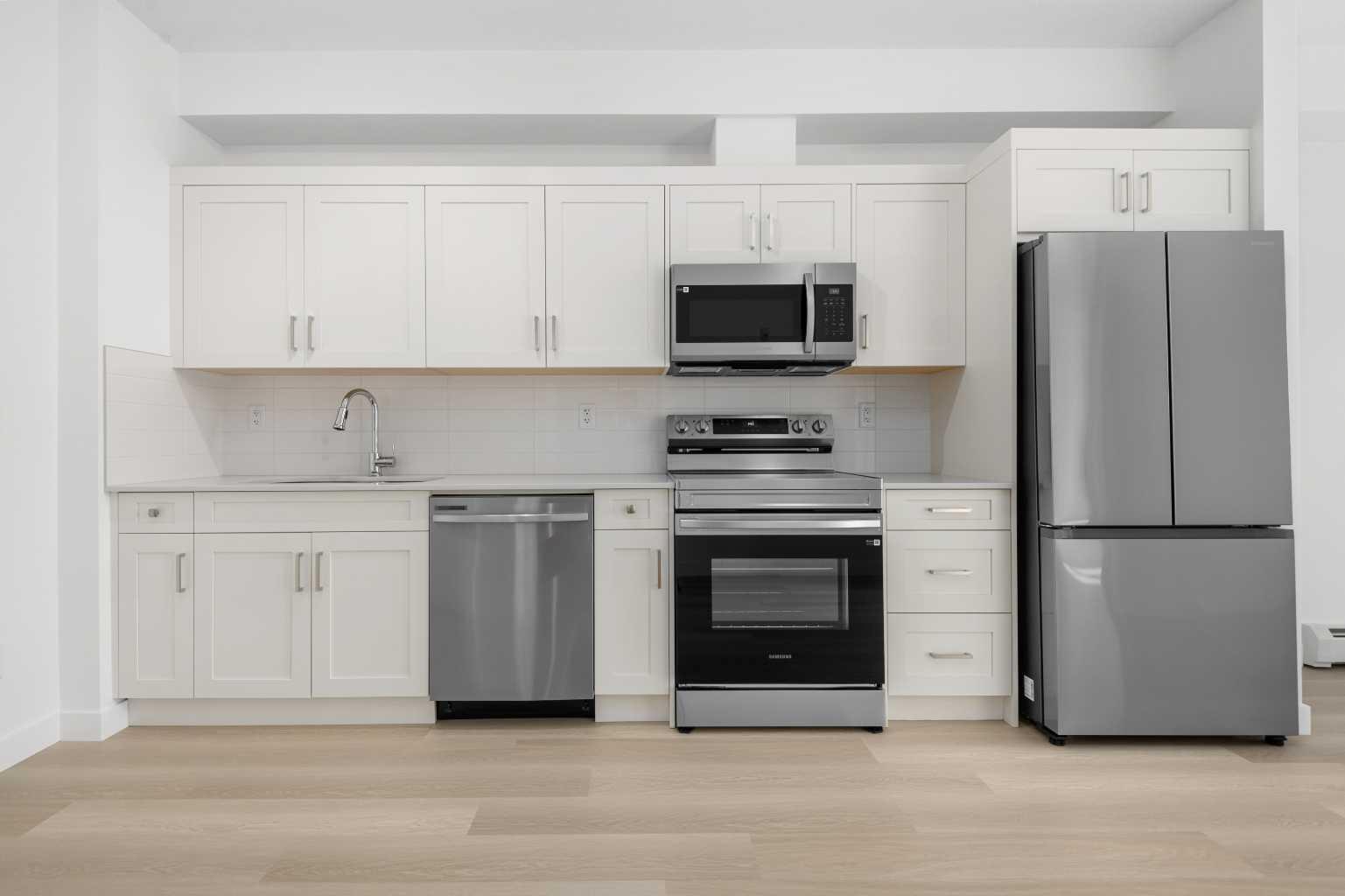 70 Sage Hill Walk Nw Unit 212, Calgary, AB T3R 2H6