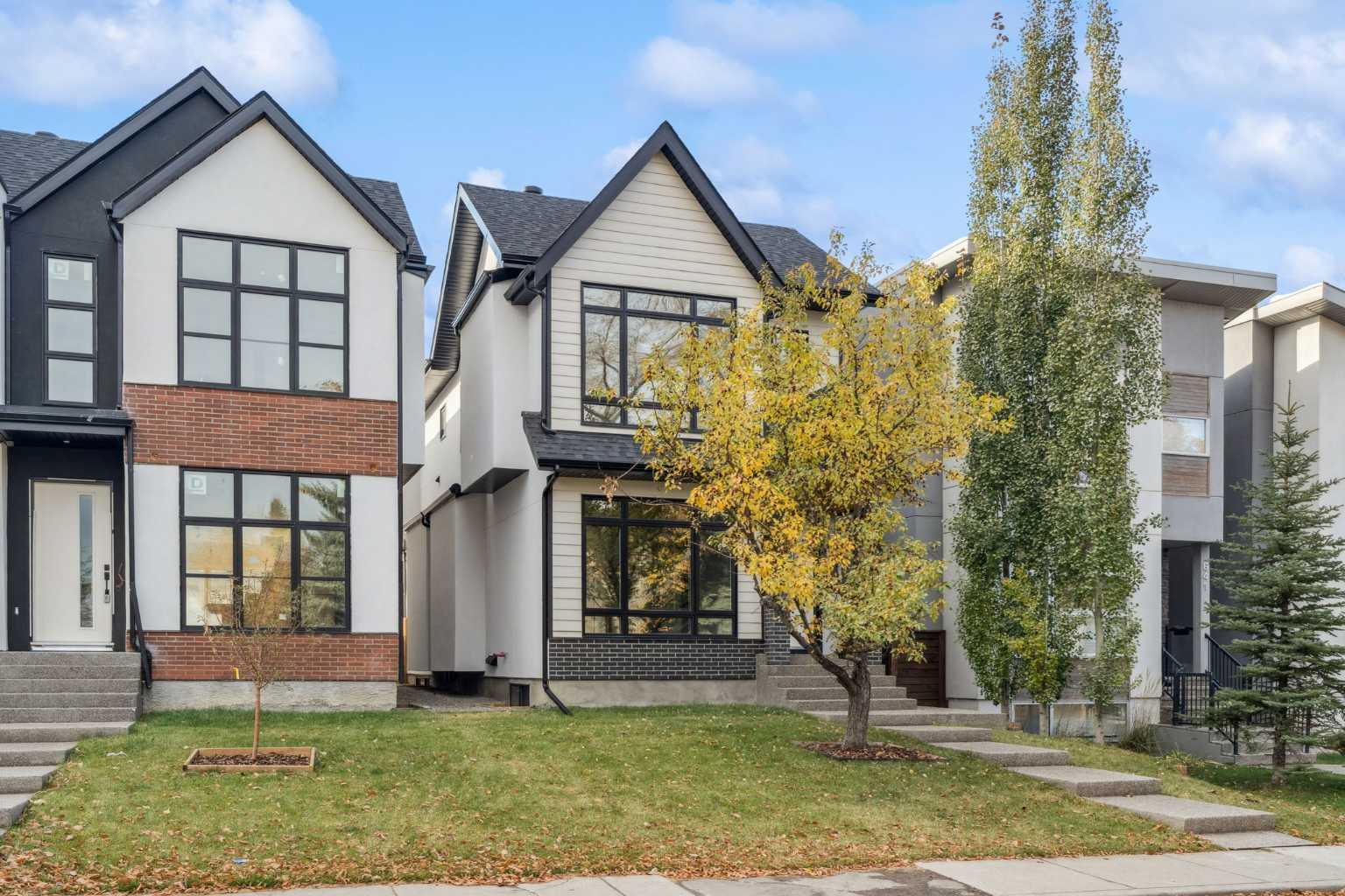 36 Street Sw Unit 643, Calgary, AB T3C 1R1