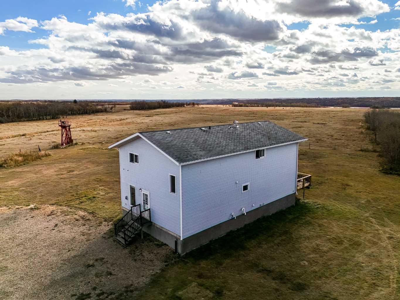 20203 Twp Rd 460, Rural Camrose County, AB T4V 5E7