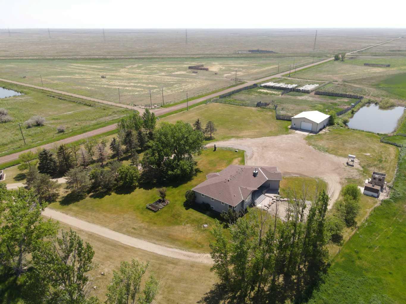 182034 Rge Rd 163, Brooks, AB T1R 1B8