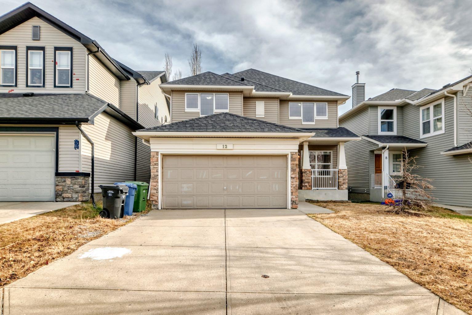 12 Evanston Rise NW, Calgary, AB T3P 1B4