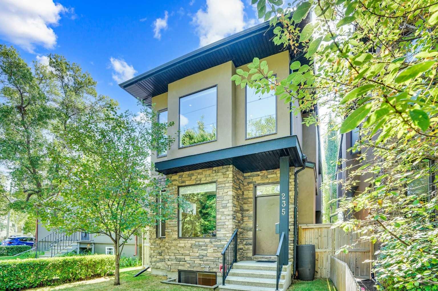 11 Avenue Ne Unit 235, Calgary, AB T2E 0Y9