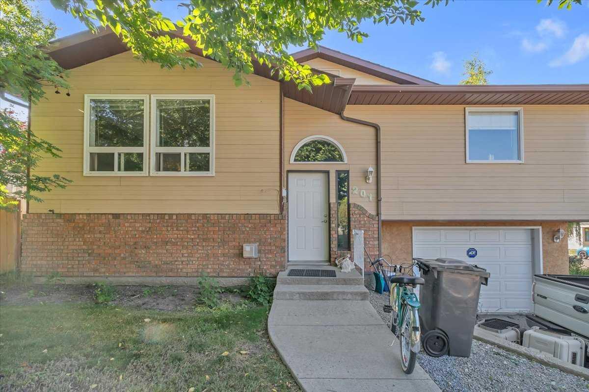 4 Avenue Se Unit 201, High River, AB T1V 1G8