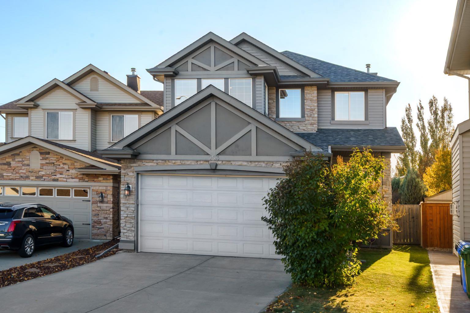 153 Kincora Bay NW, Calgary, AB T3R 1L4