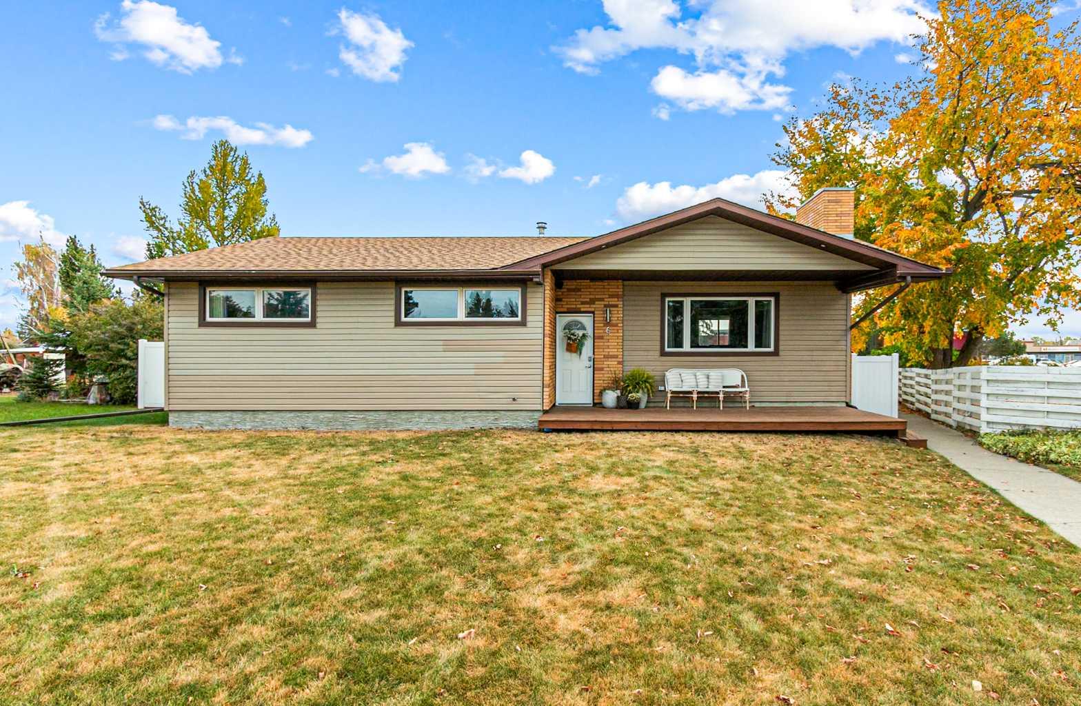 6 Mount View Close, Olds, AB T4H 1B7