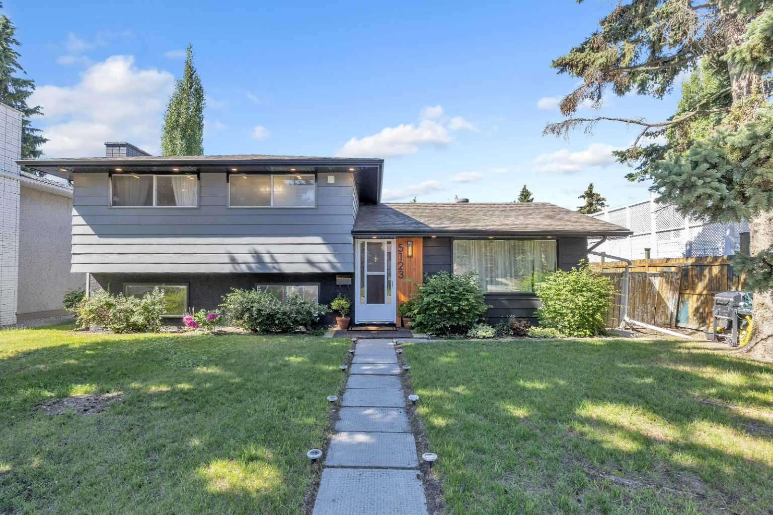 5123 Brockington Rd NW, Calgary, AB T2L 1R7