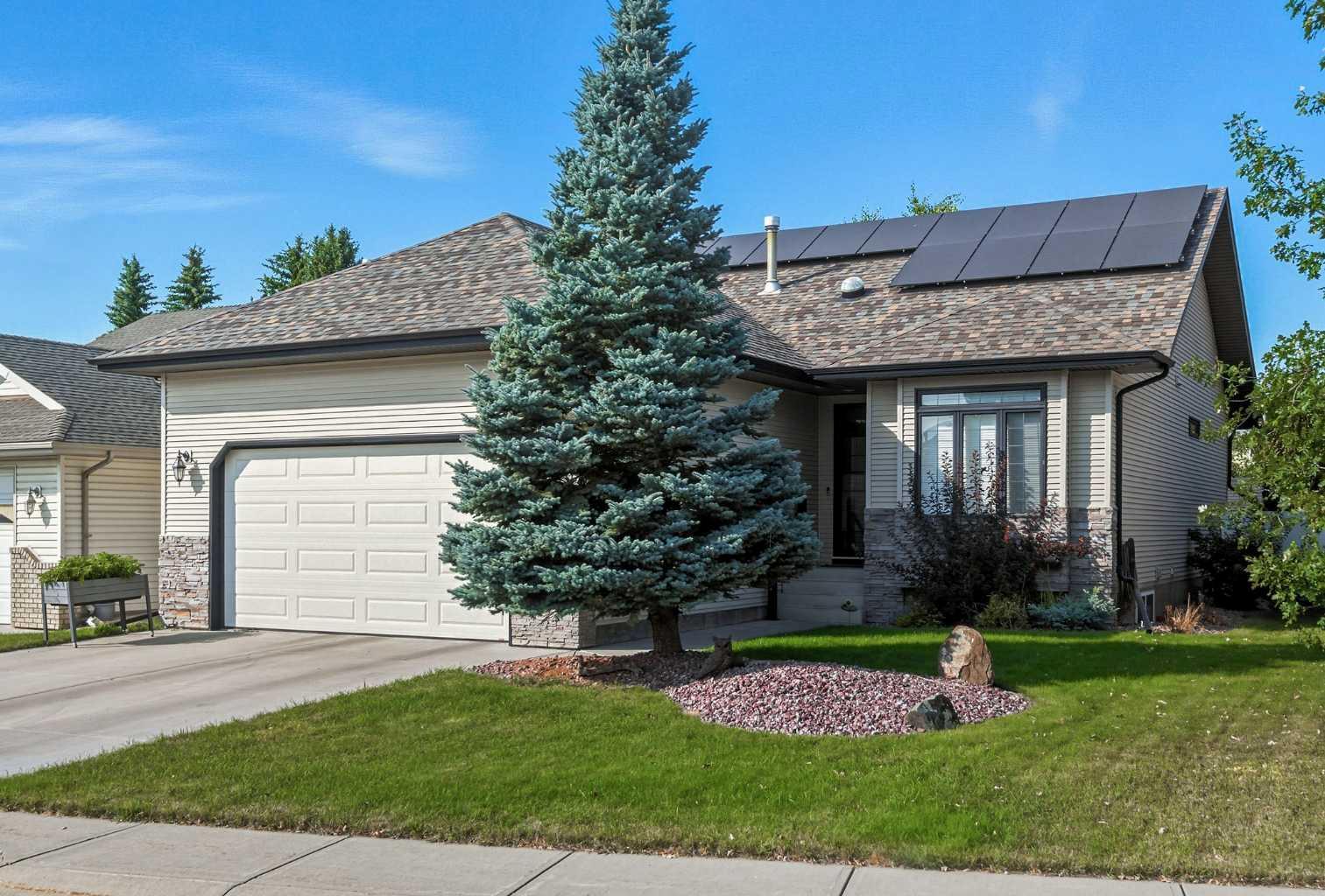 38 Abraham Close, Red Deer, AB T4R 3A9