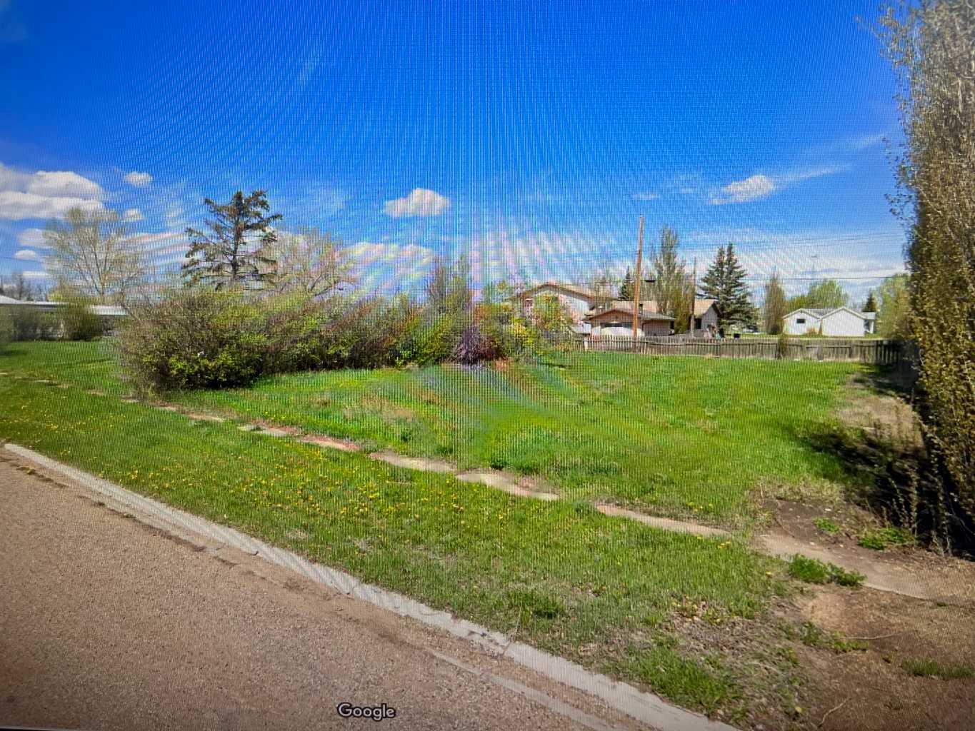 1 Avenue W Unit 142, Hanna, AB T0J 1P0