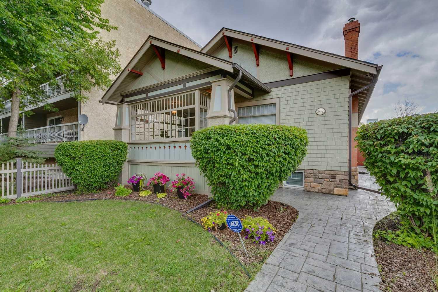 24 Avenue Sw Unit 302, Calgary, AB T2S 0K2