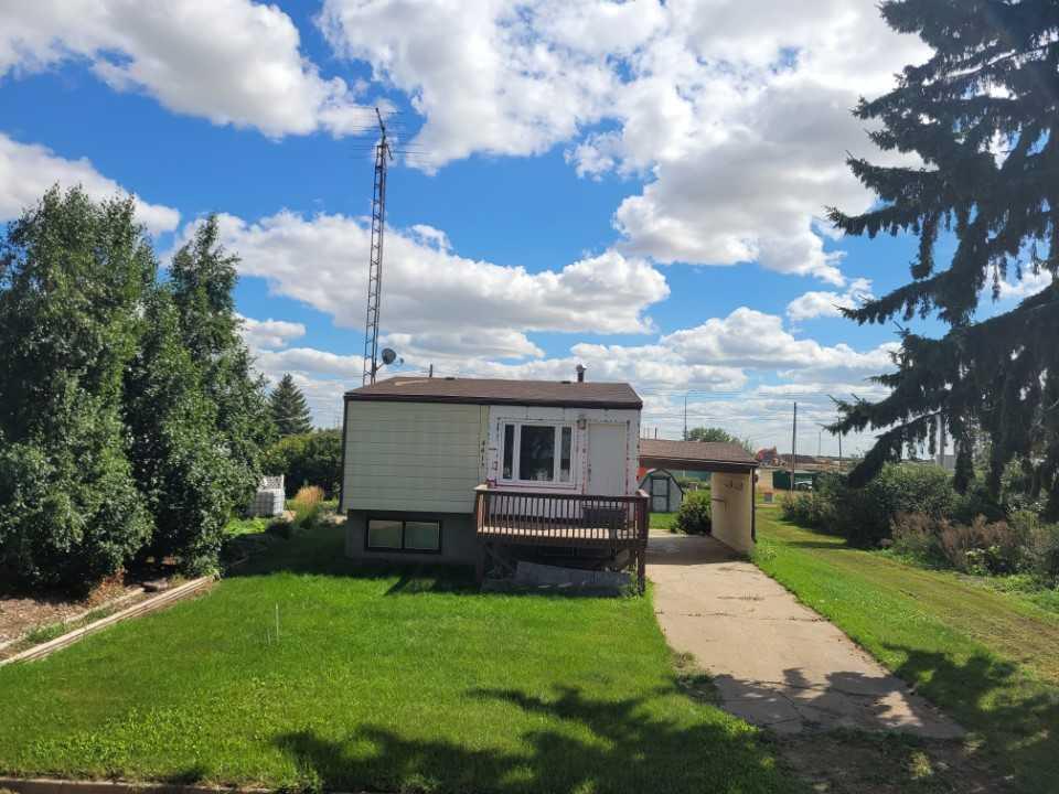 48 Street Unit 4413, Forestburg, AB T0B 0H7