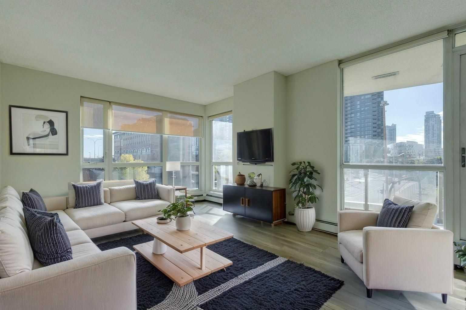 3 325 Street Se Unit 204, Calgary, AB T2G 0T9