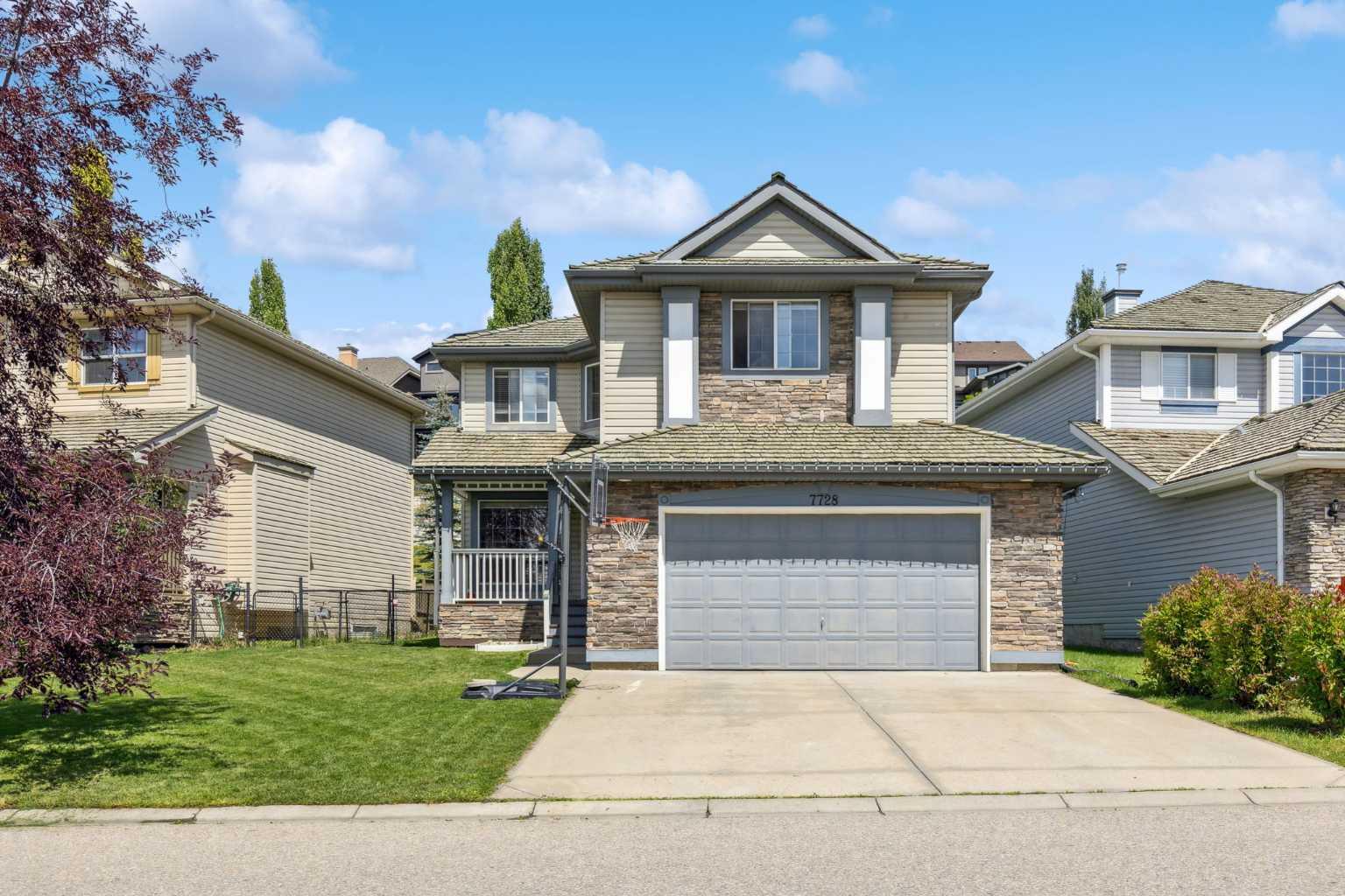7728 Springbank Way SW, Calgary, AB T3H 4L8
