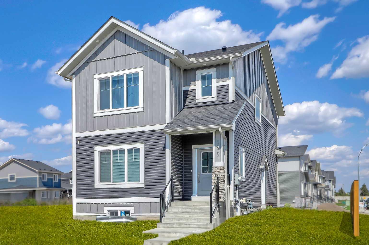 1402 Midtown Link SW, Airdrie, AB T4B 5K9