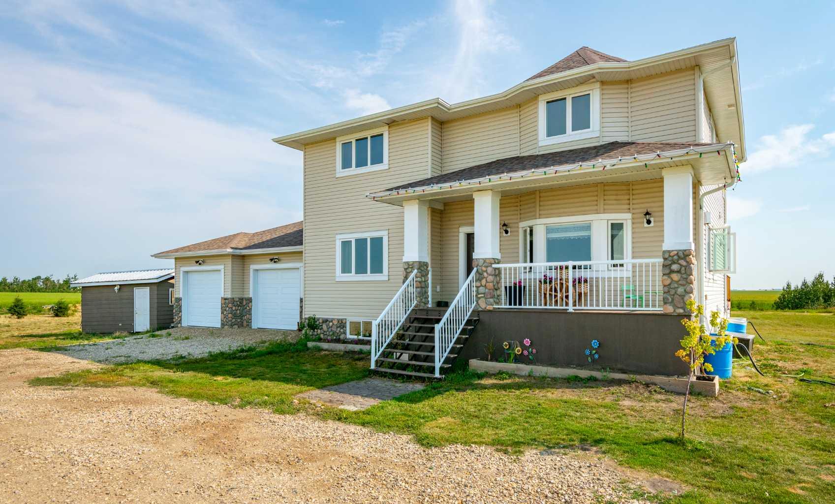27138 Highway 27 Hwy, Rural Mountain View County, AB T4H 1P2