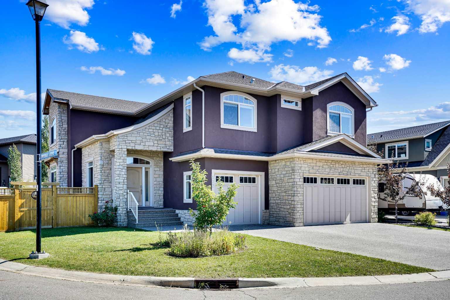172 Kinniburgh Way, Chestermere, AB T1X 0R8