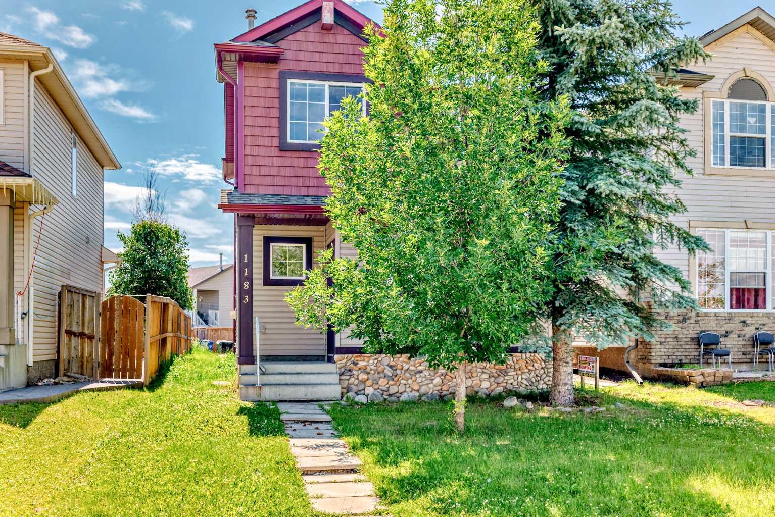 1183 Everridge Dr SW, Calgary, AB T2Y 4T2