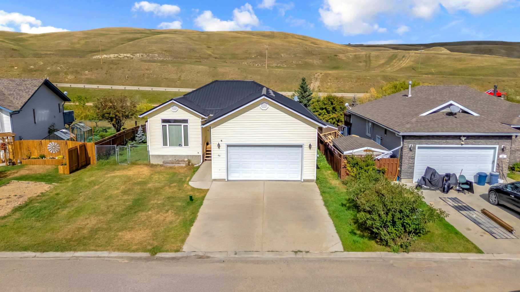 20 Cambridge Dr, Carbon, AB T0M 0L0