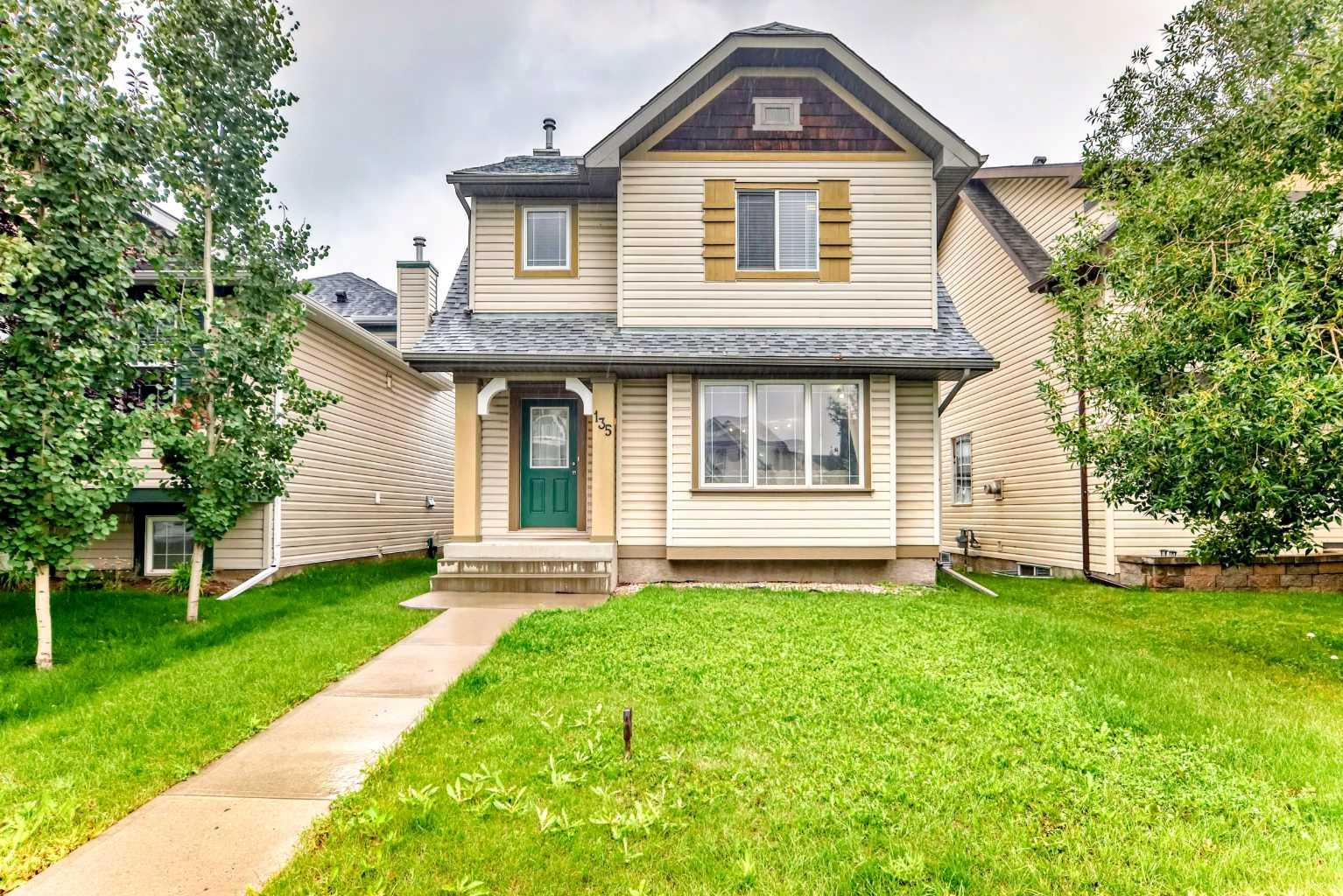 135 Copperstone Grv SE, Calgary, AB T2Z 4X8