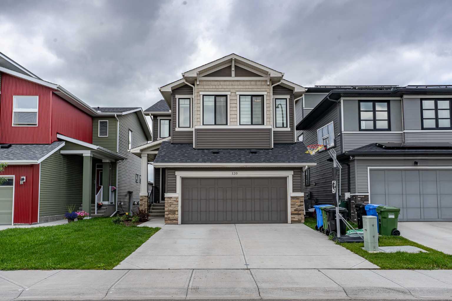120 Howse Rd NE, Calgary, AB T3P 1P3