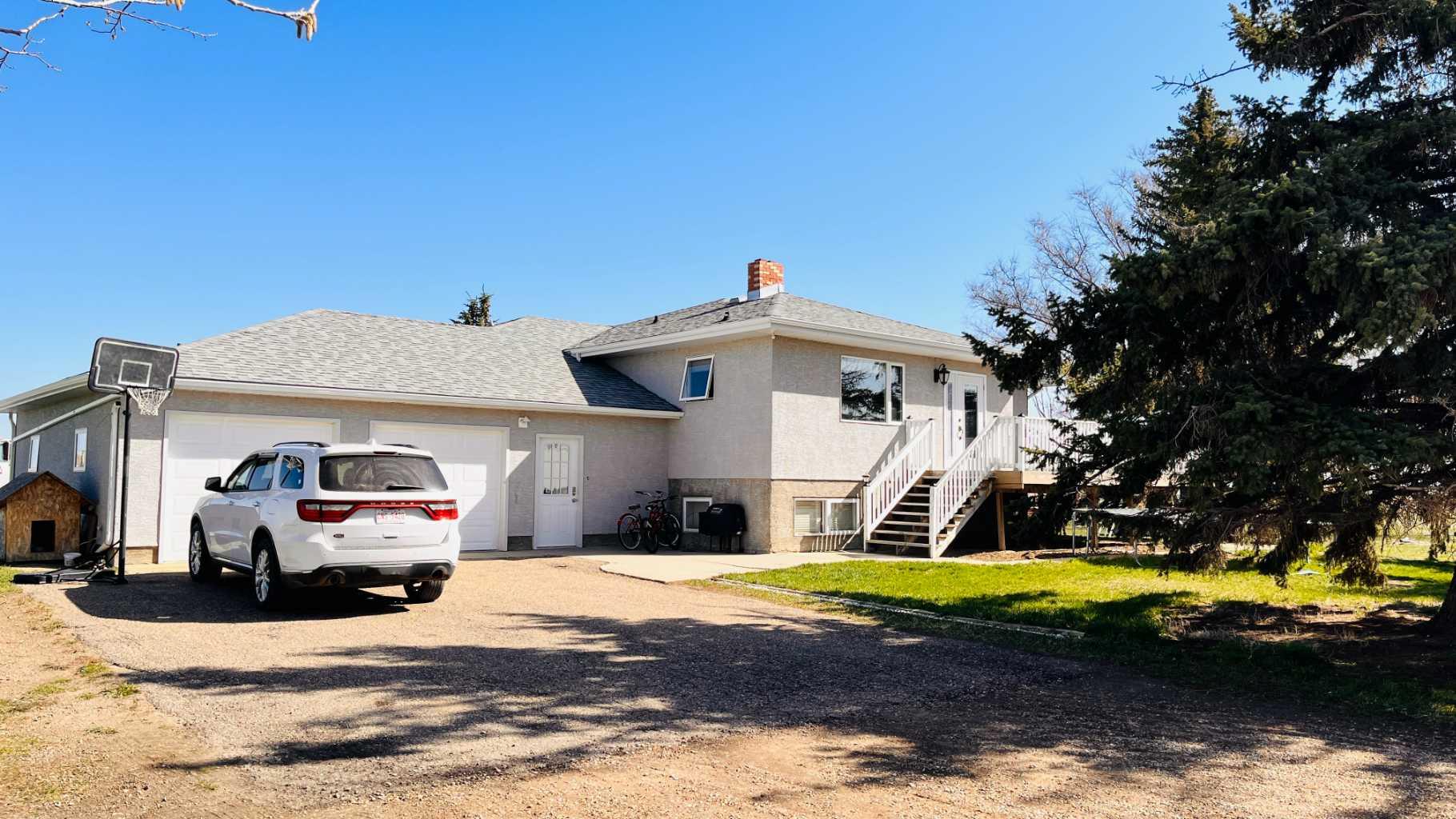 120044 Twp Rd 110 Rd, Burdett, AB T0K 0J0