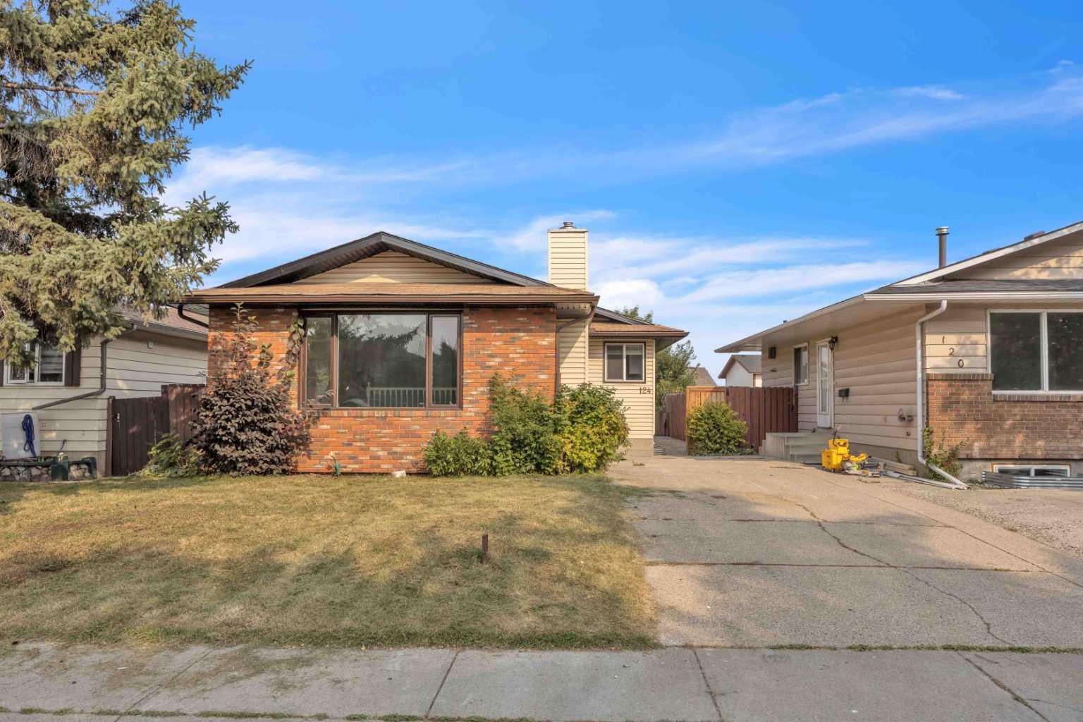 124 Templeridge Close NE, Calgary, AB T1Y 4E2