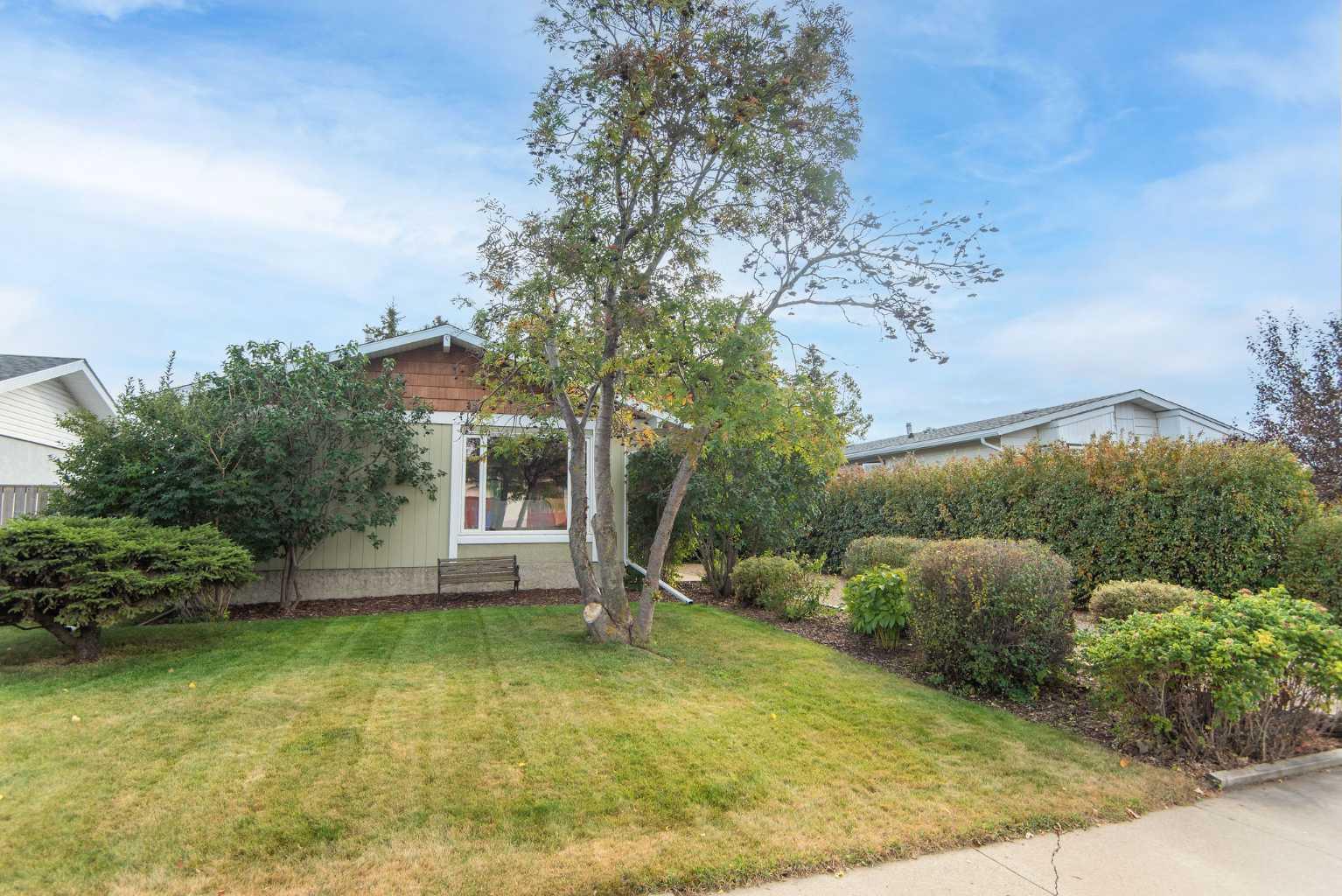 99 Pearson Cres, Red Deer, AB T4P 1L8