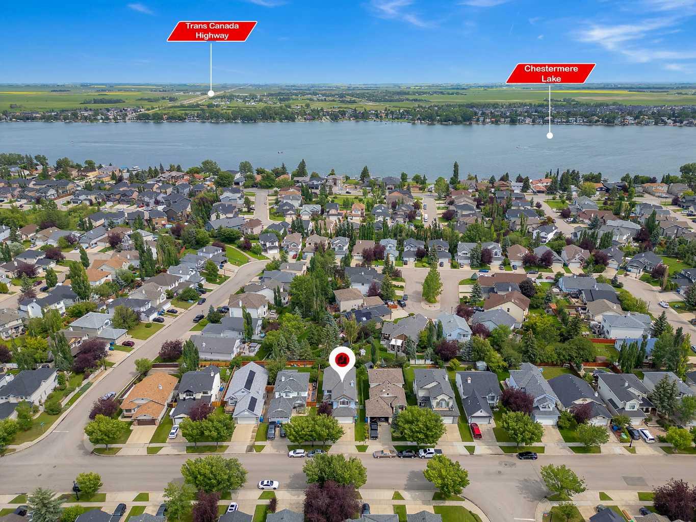 135 W Lakeview Psge, Chestermere, AB T1X 1G8