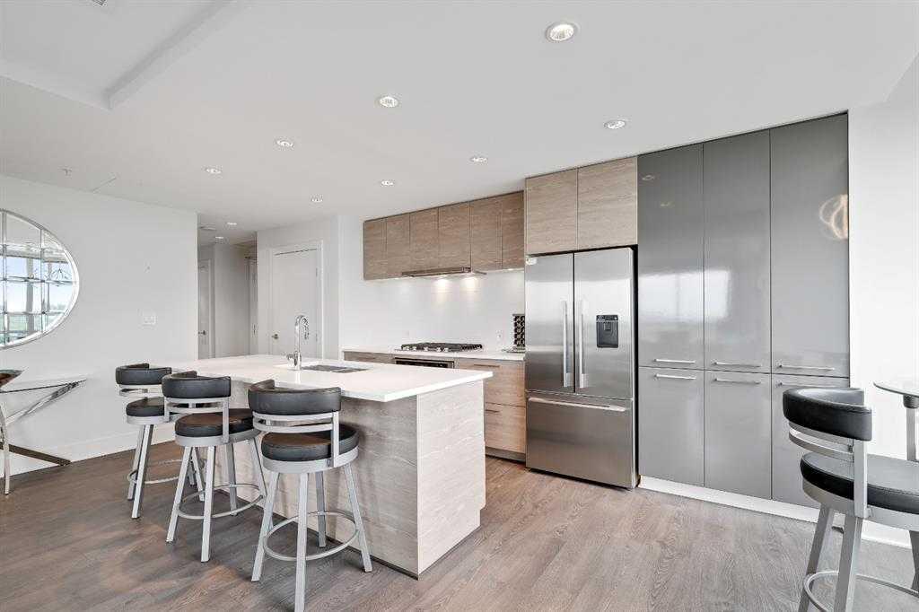 38 9 Street Ne Unit 804, Calgary, AB T2E 7X9