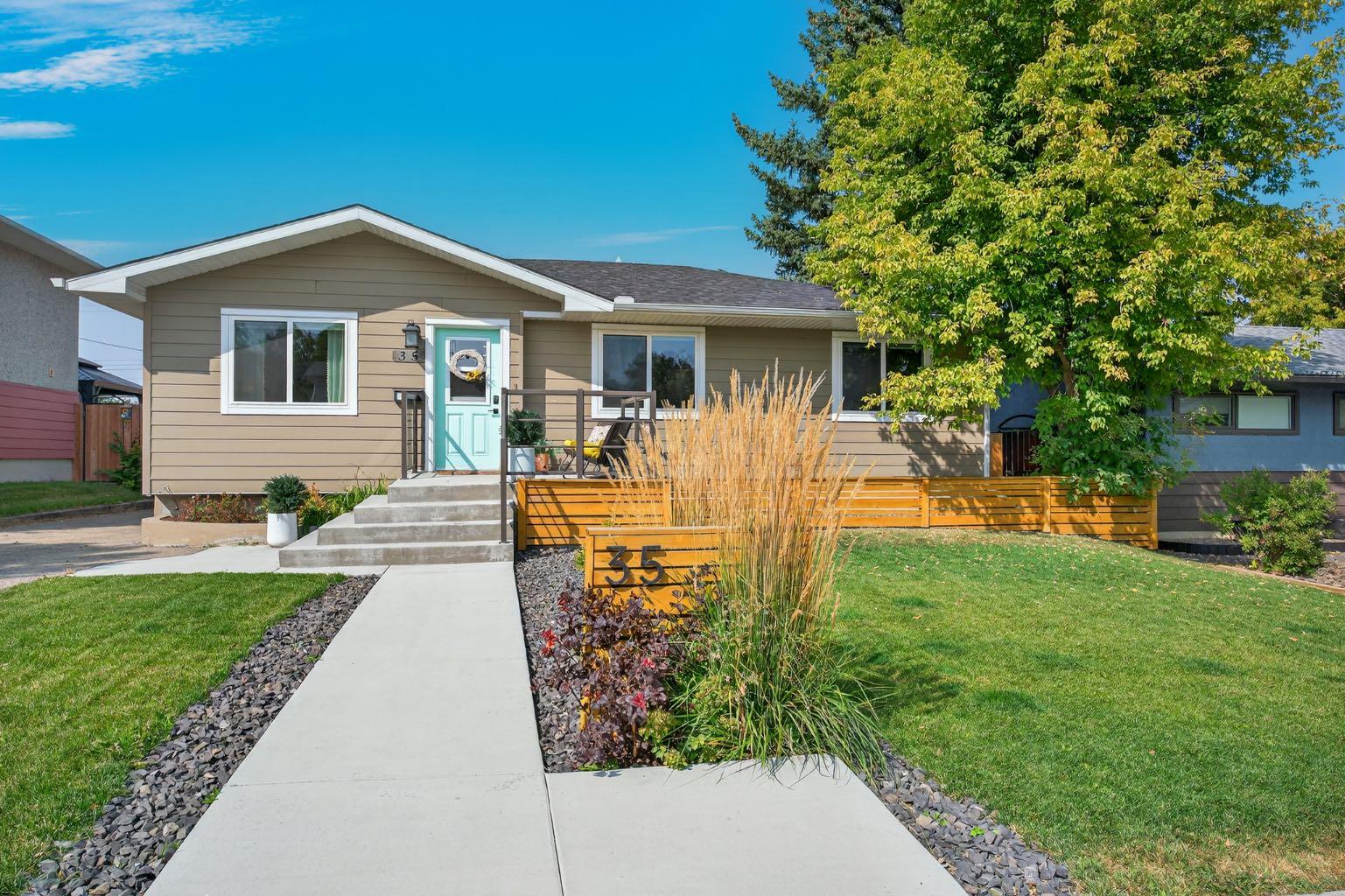 35 Fairview Dr SE, Calgary, AB T2H 1B4