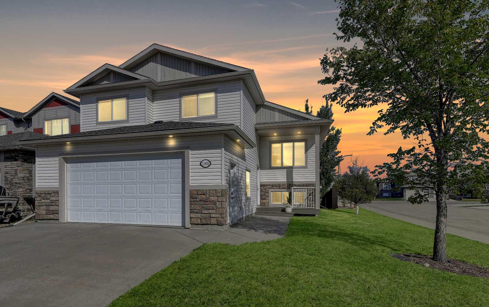 105 Street Unit 12902, Grande Prairie, AB T8V 4K4