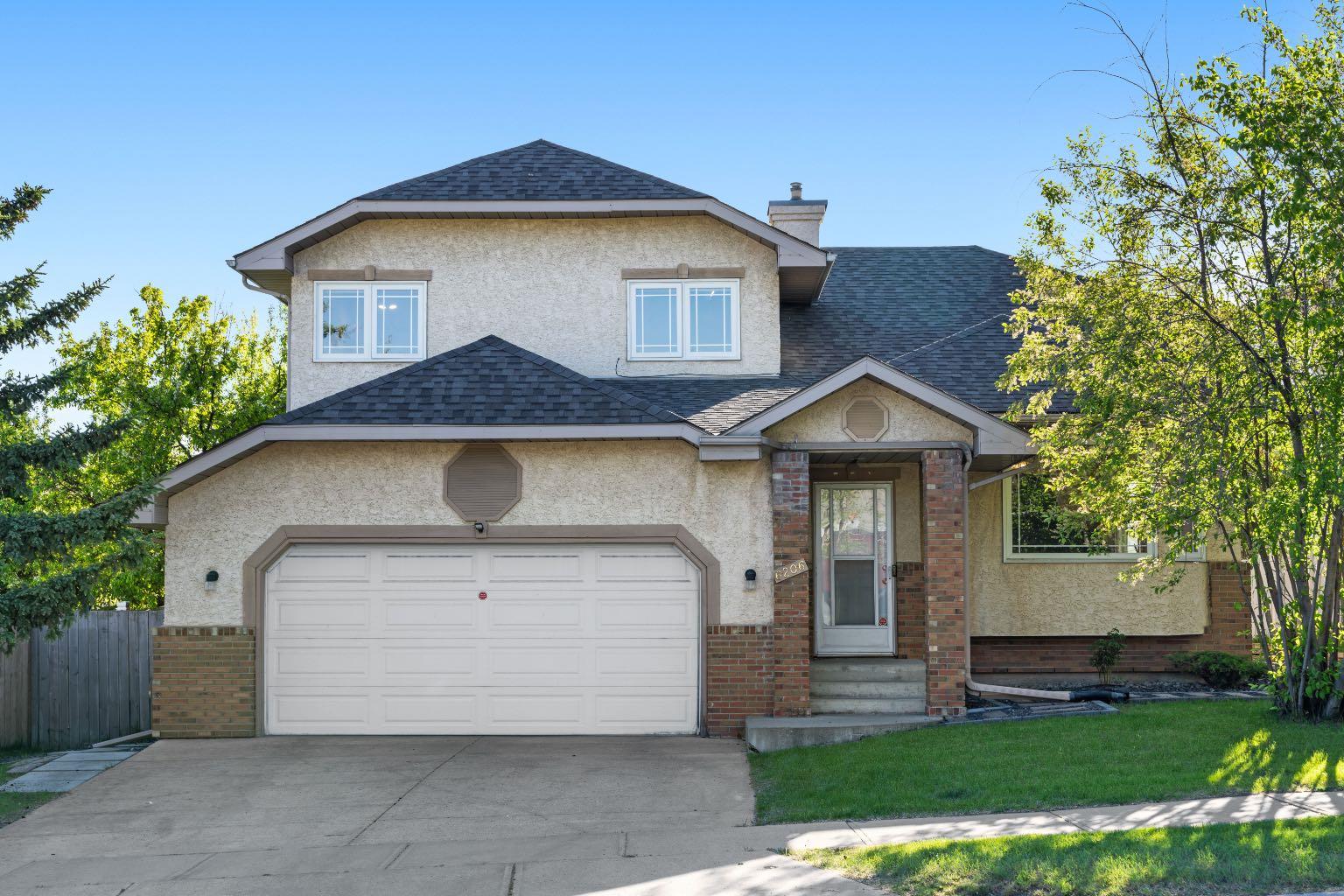 6206 Sierra Morena Blvd SW, Calgary, AB T3H 2X8