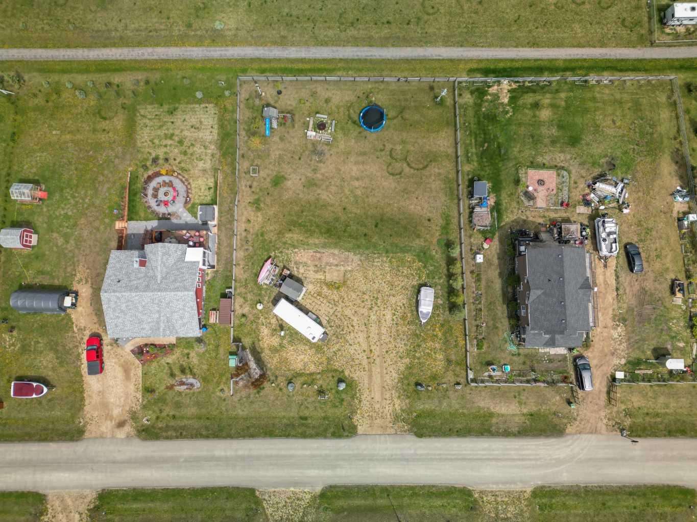 5 Aspen Dr, Parkland Beach, AB T0C 2J0