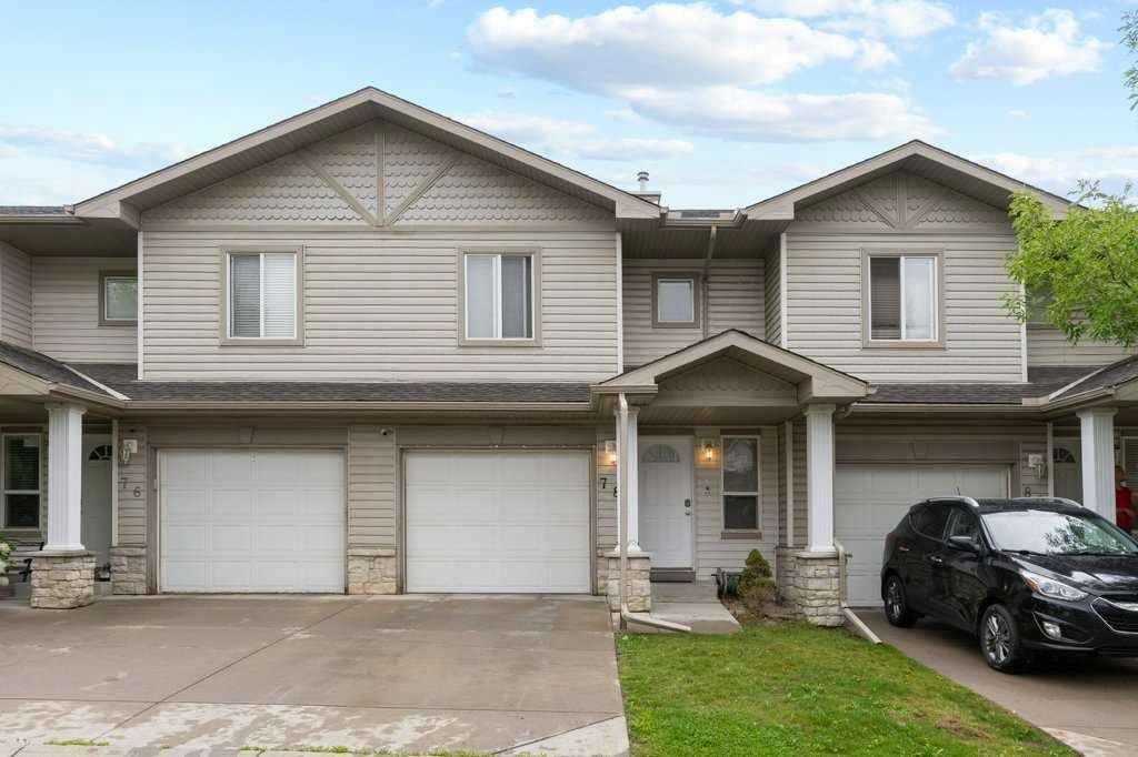 78 Citadel Meadow Gdns NW, Calgary, AB T3G 5N4