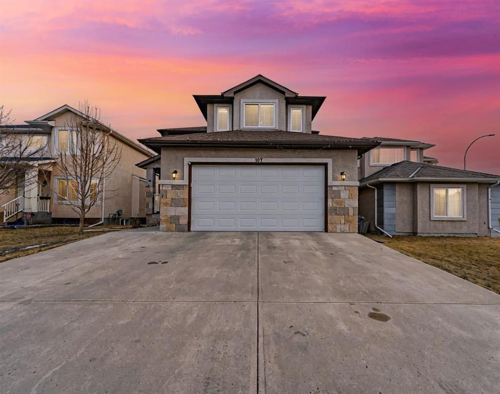 107 E Lake Vw, Chestermere, AB T1X 1W2