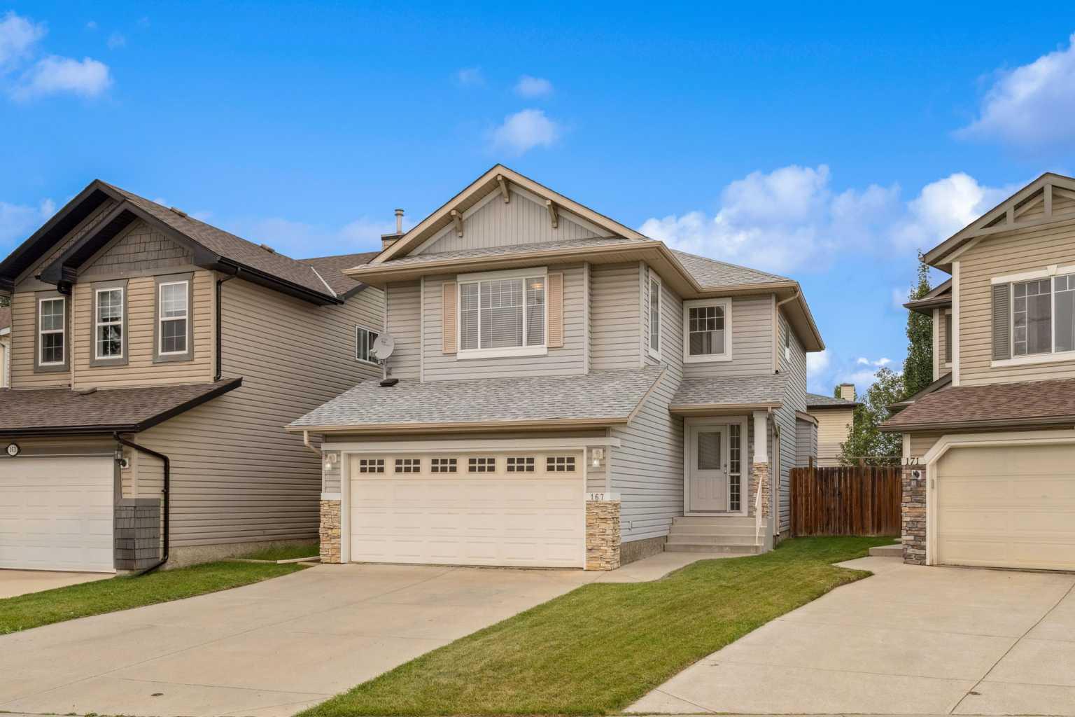 167 Panamount Hts NW, Calgary, AB T3K 5T3