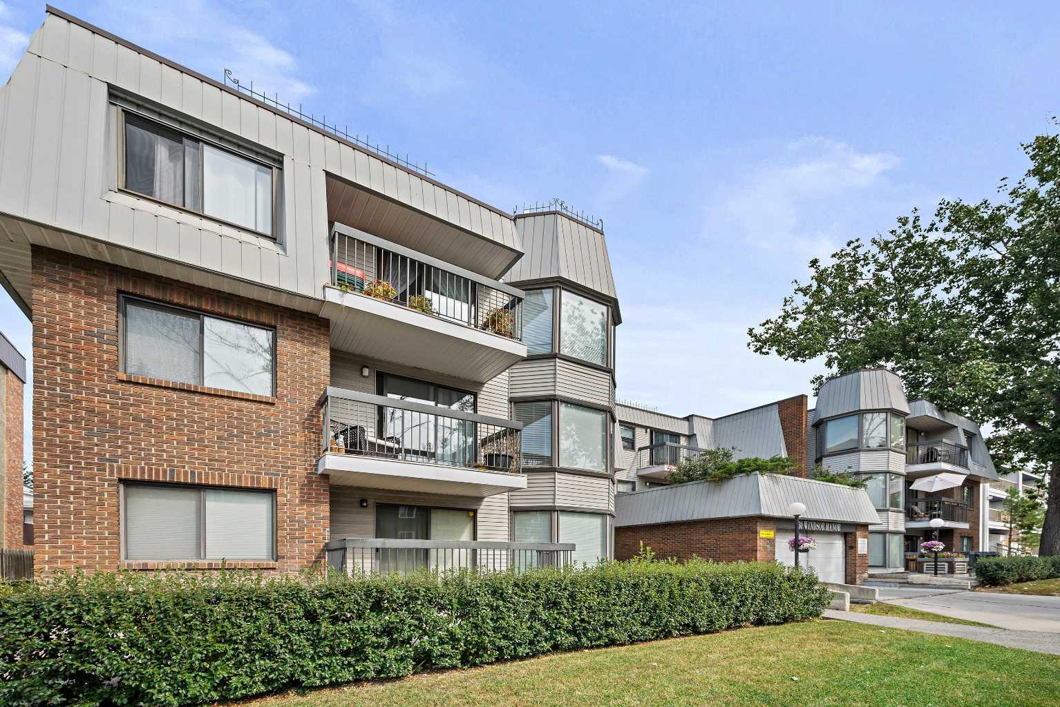 630 57 Avenue Sw Unit 207, Calgary, AB T2V 0H4