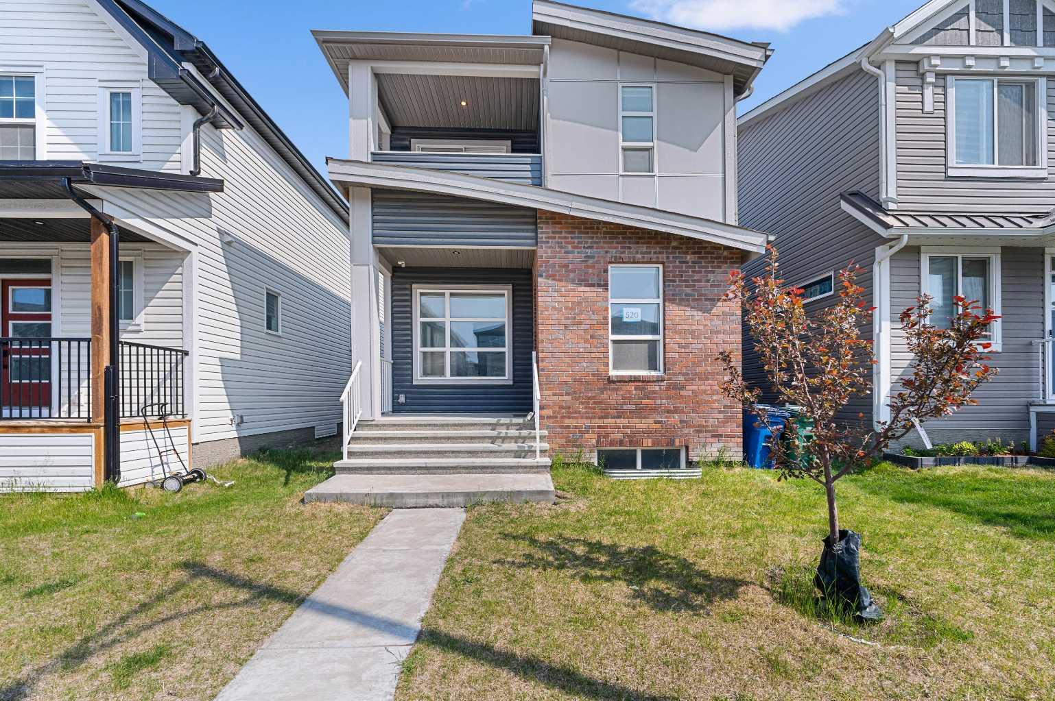 520 Chinook Winds Gdns SW, Airdrie, AB T4B 5J6