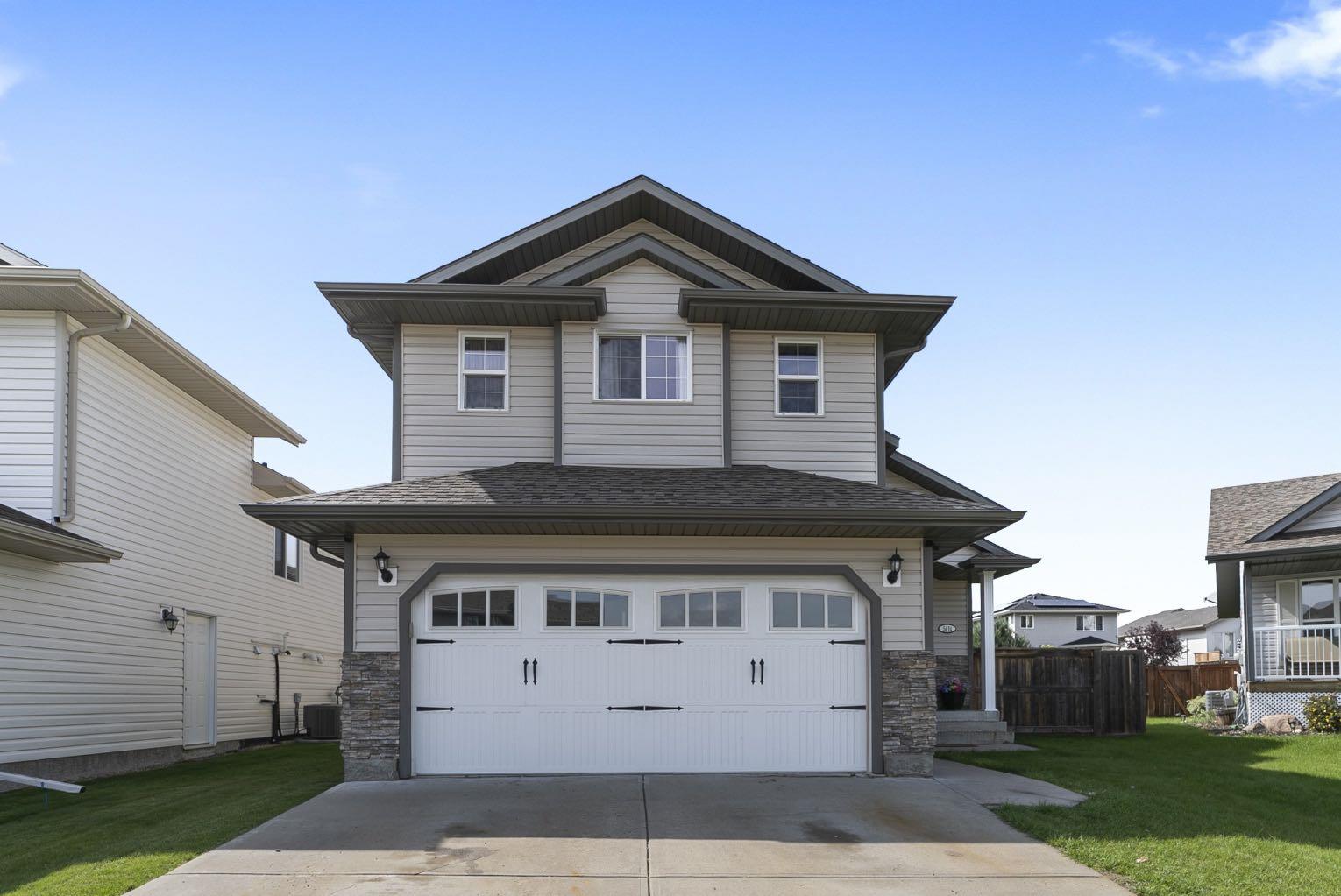 59 Street Unit 5414, Camrose, AB T4V 5B9