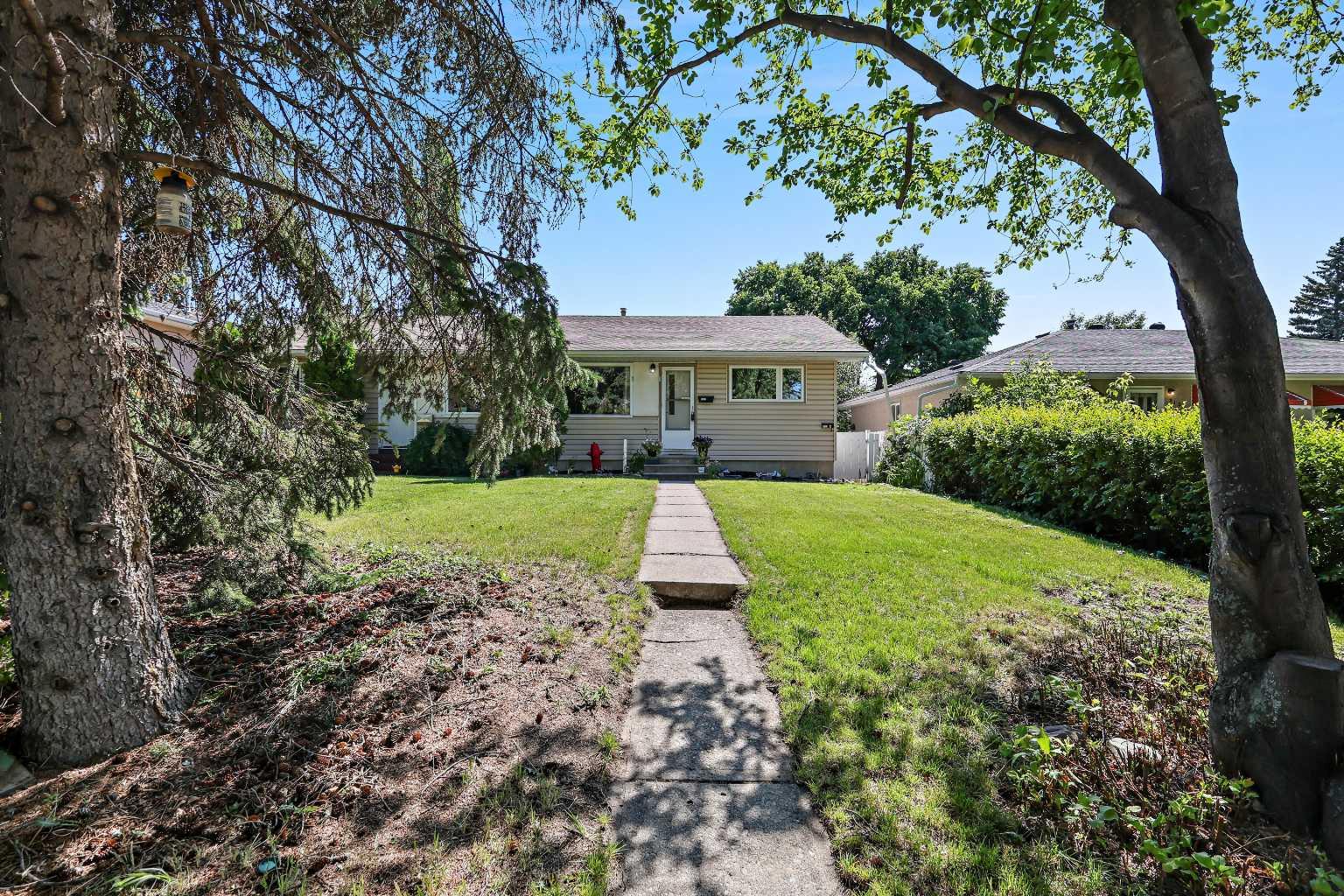 42 Street Sw Unit 3122, Calgary, AB T3E 3M3