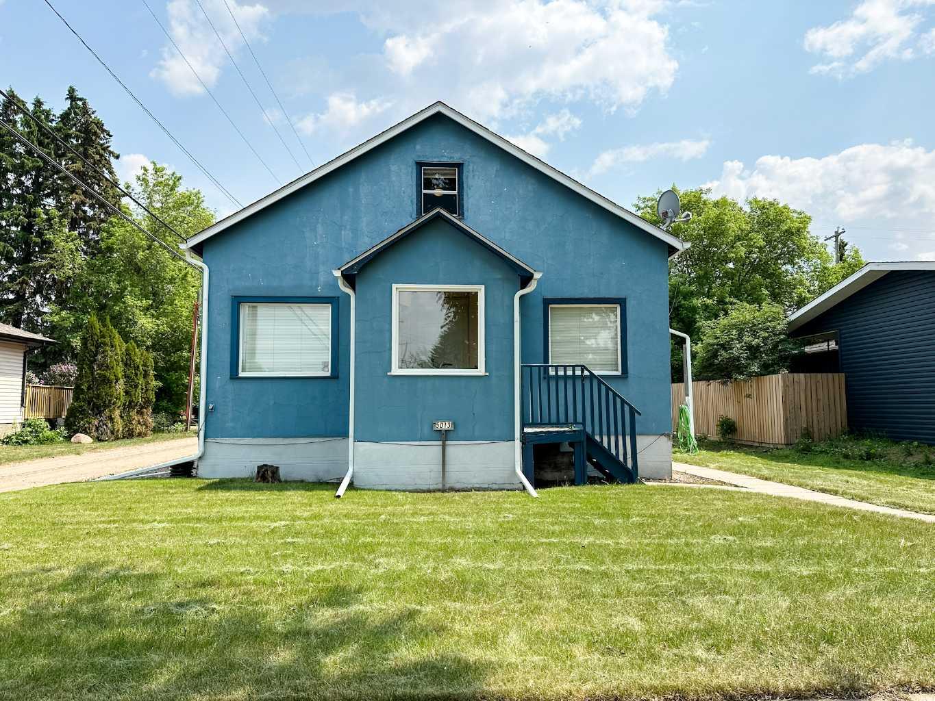 53 Street Unit 5013, Stettler, AB T0C 2L0
