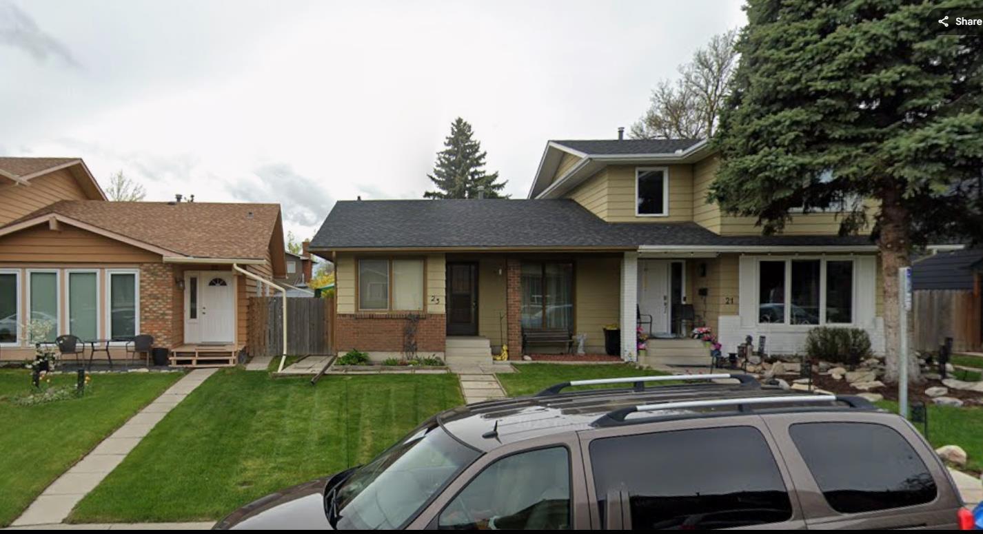 23 Sunhurst Cres SE, Calgary, AB T2X 1T5