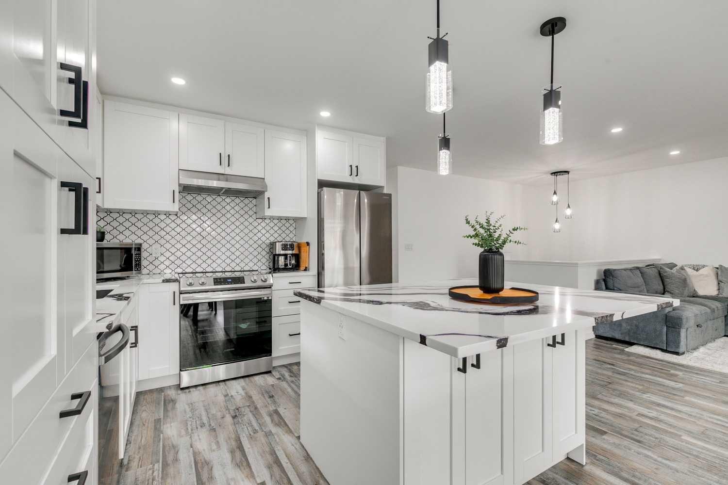 1807 Summerfield Blvd SE, Airdrie, AB T4B 1T3