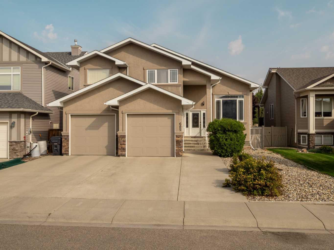 605 Couleecreek Pl S, Lethbridge, AB T1K 8C1