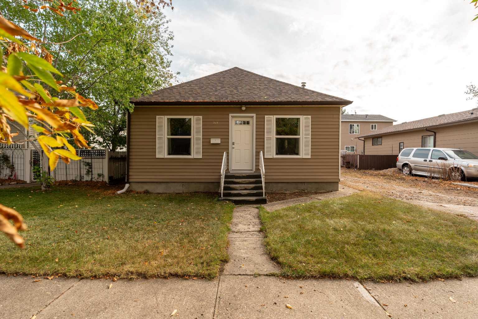 12 Street N Unit 717 #b, Lethbridge, AB T1H 2L8