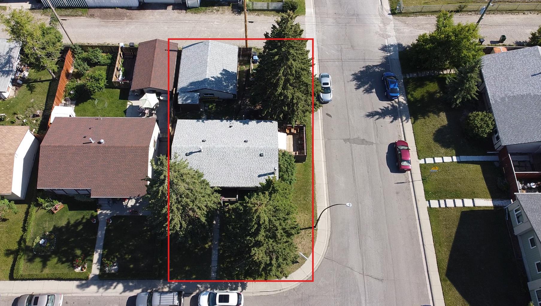 4609 Marcombe Way NE, Calgary, AB T2A 3G6