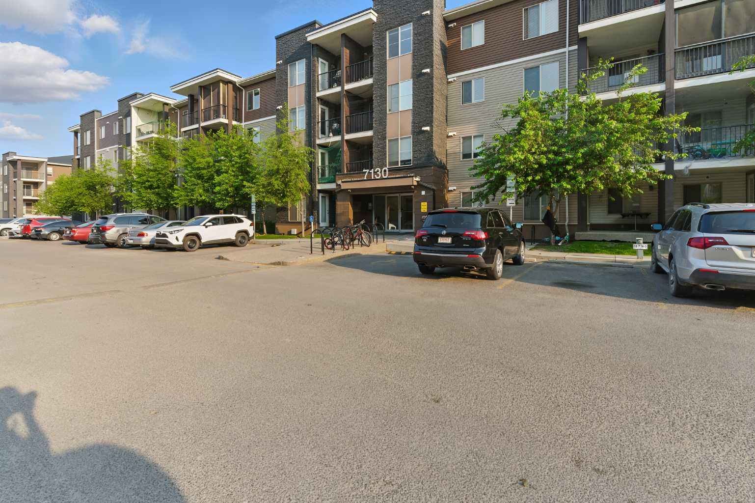 7130 80 Avenue Ne Unit 315, Calgary, AB T3J 0N5