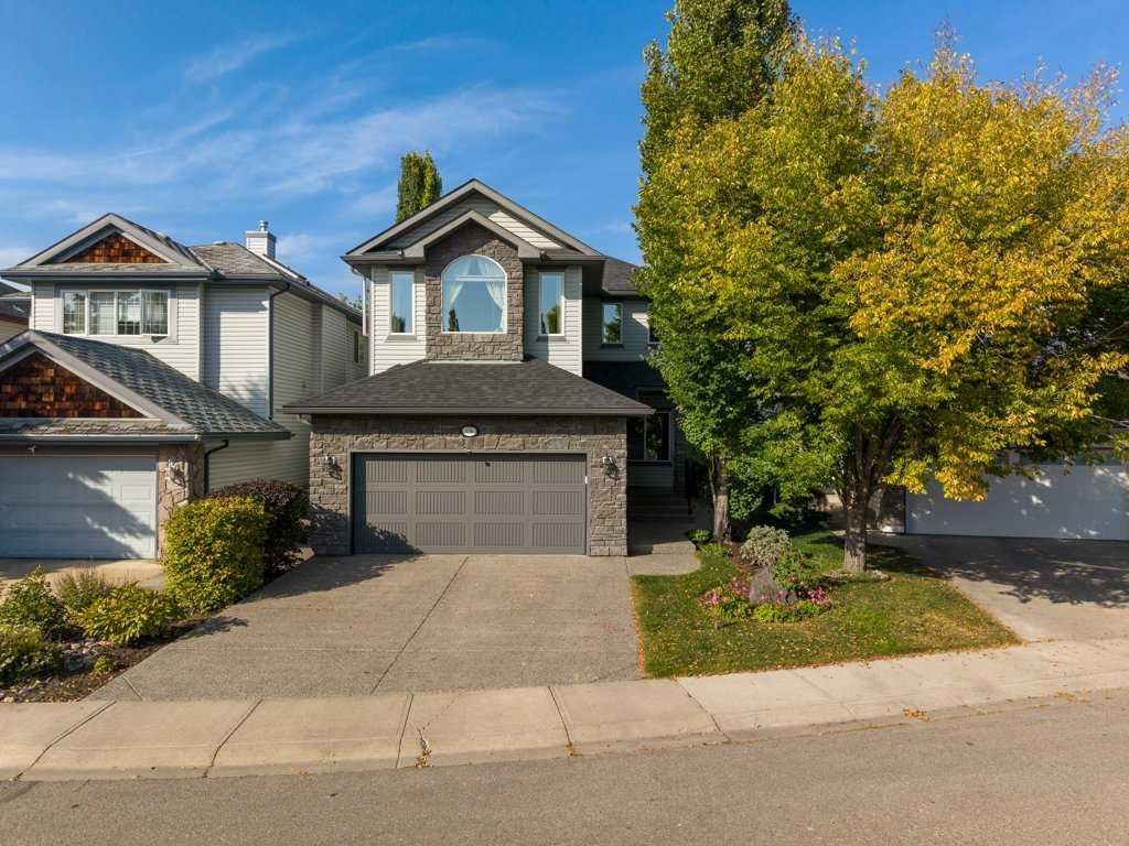 136 Cranwell Cres SE, Calgary, AB T3M 1G4