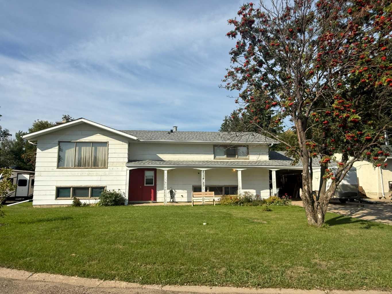 53 Avenue Unit 4334, High Prairie, AB T0G 1E0